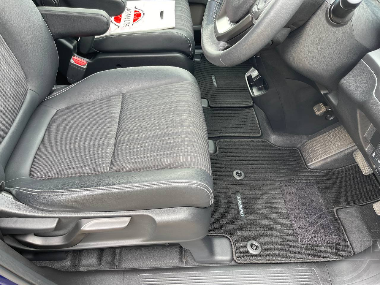 Фото Honda Freed - Japan Life 