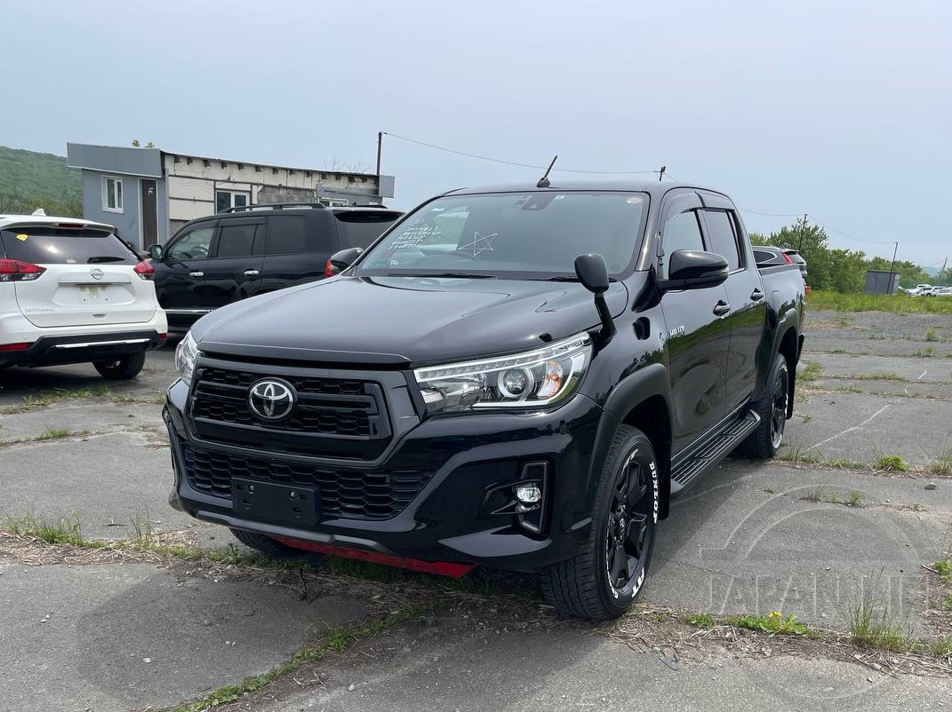 Фото Toyota Hilux - Japan Life 