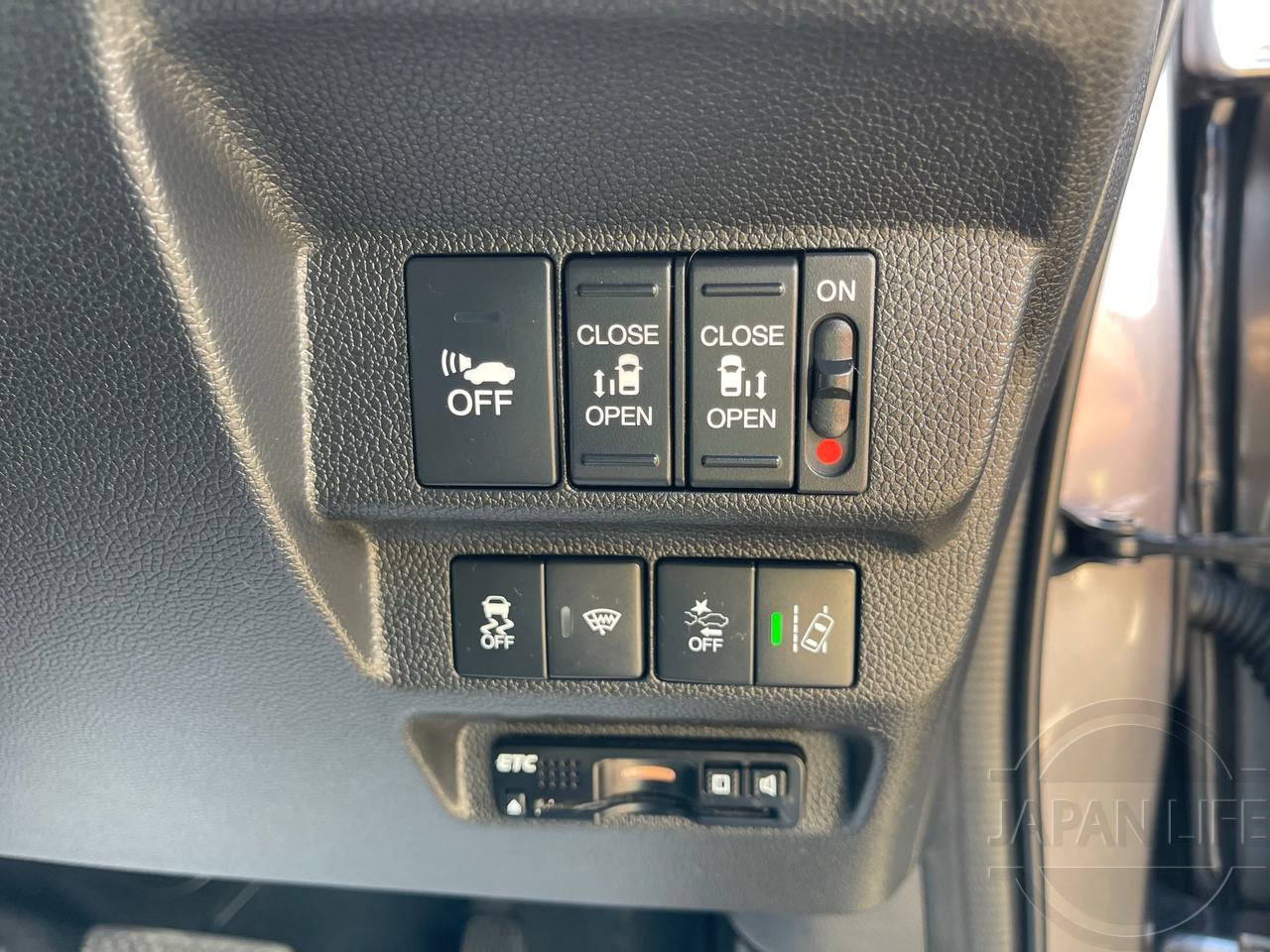 Фото Honda Freed - Japan Life 