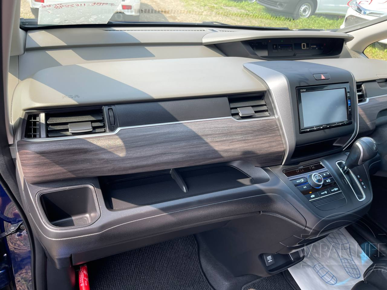 Фото Honda Freed - Japan Life 