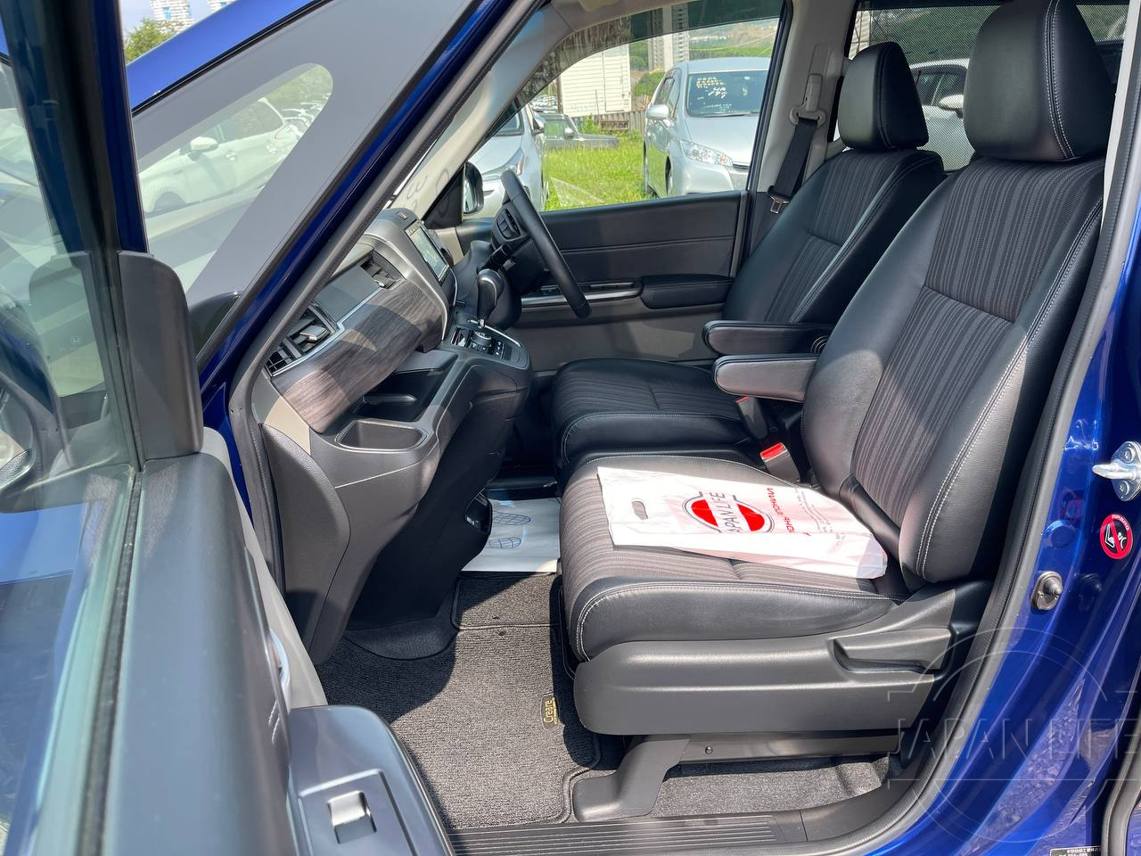 Фото Honda Freed - Japan Life 