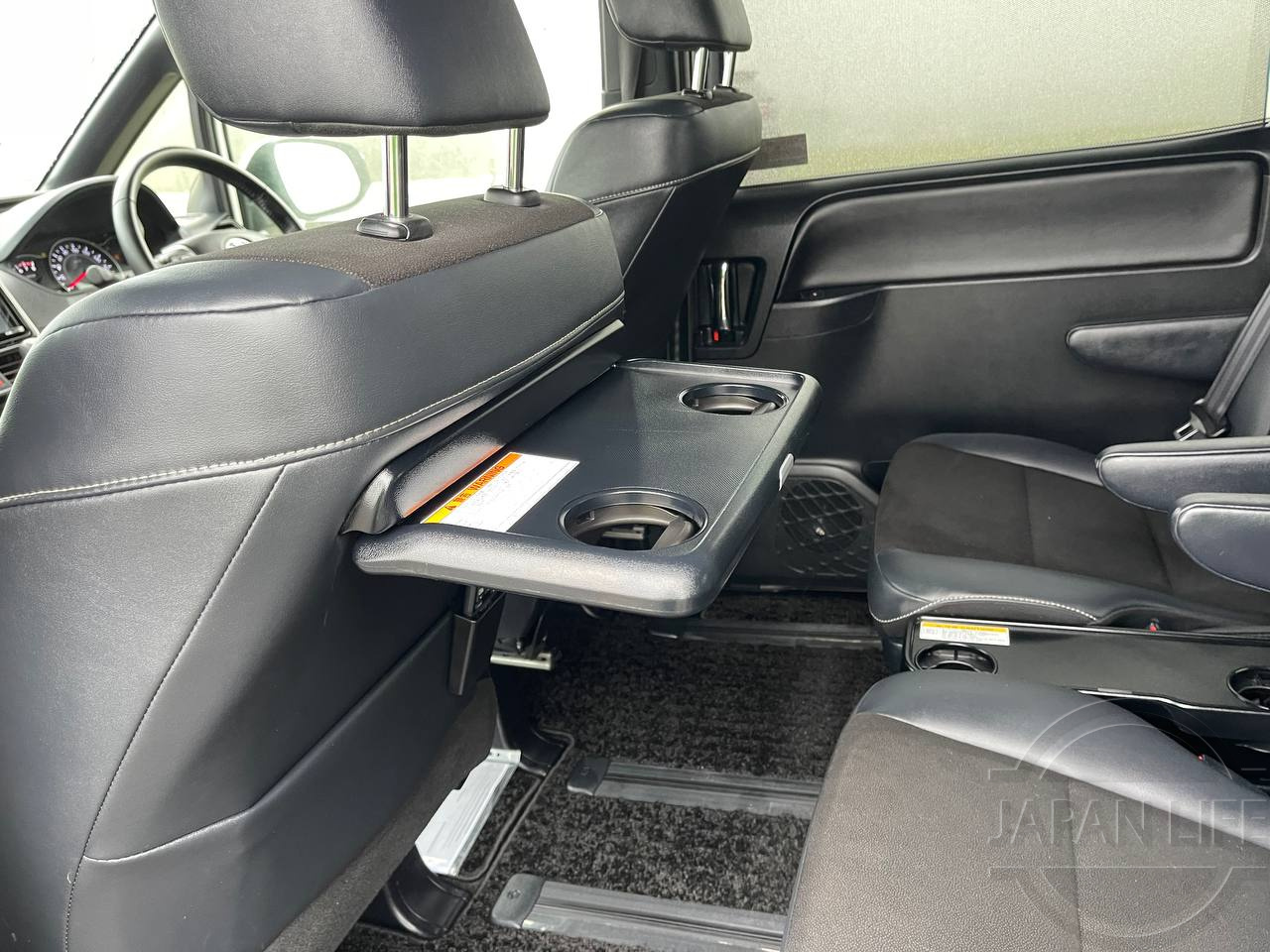 Фото Toyota Noah - Japan Life 