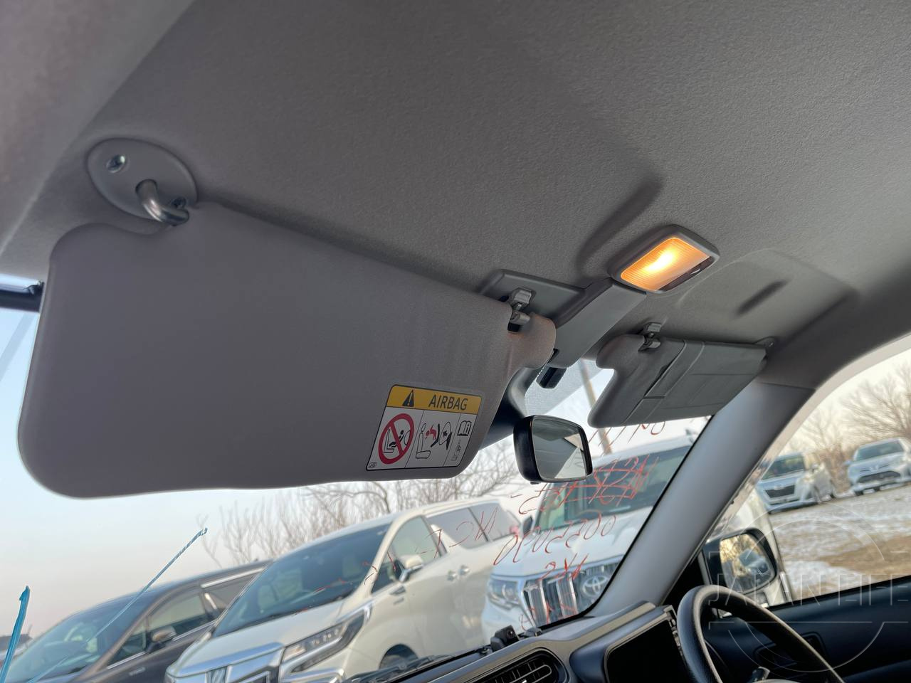 Фото Toyota Succeed - Japan Life 