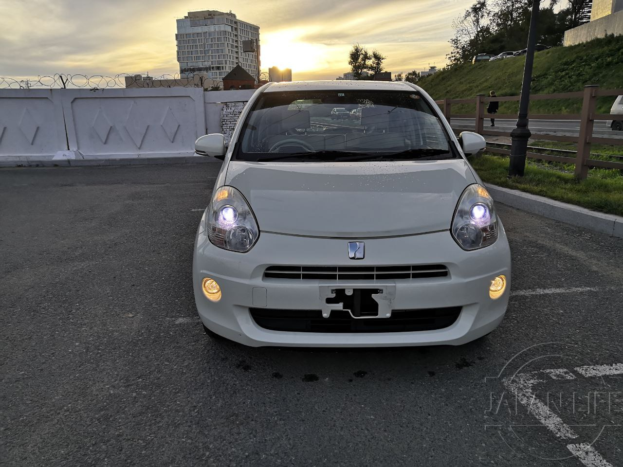 Фото Toyota Passo - Japan Life 