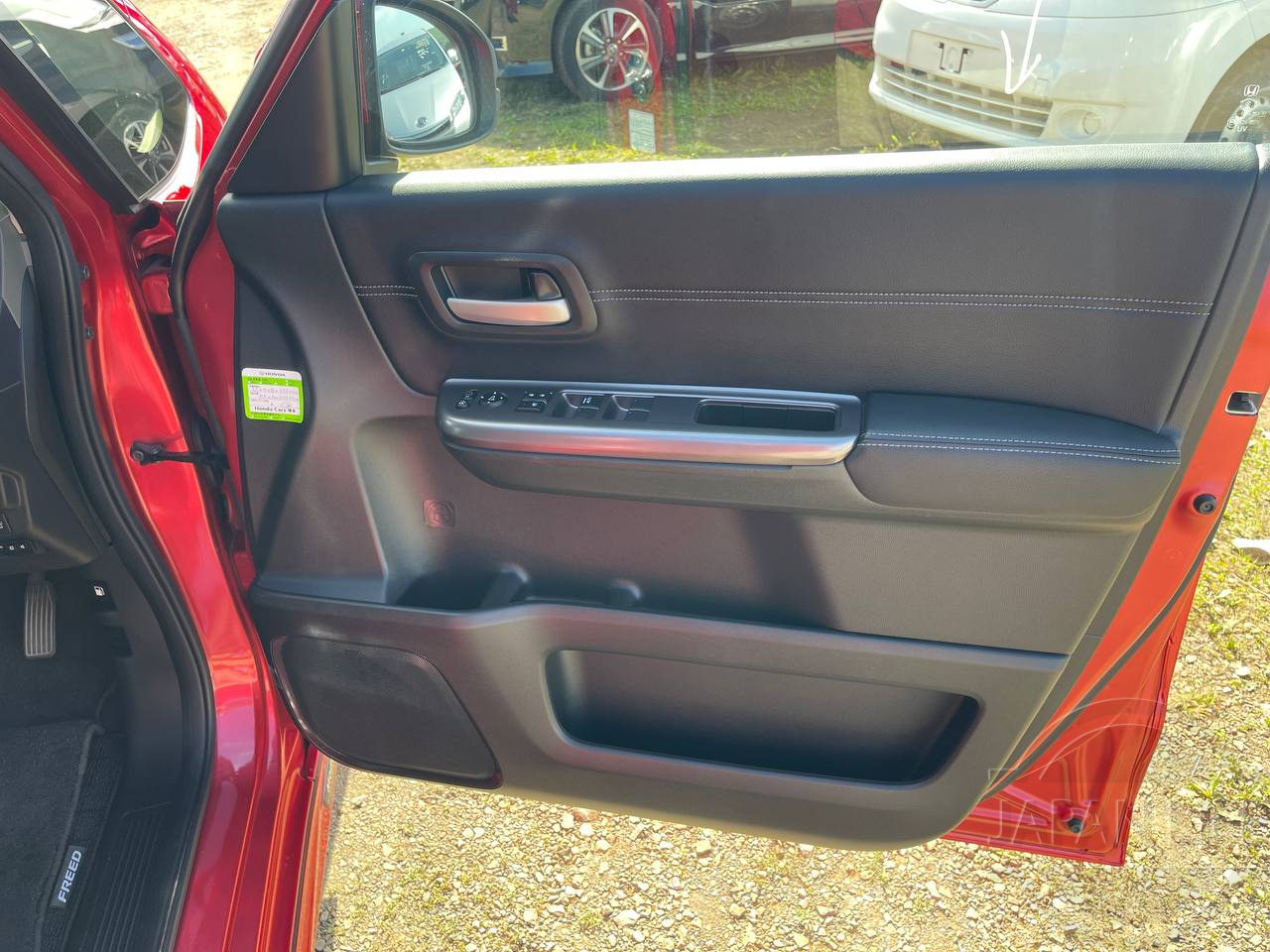 Фото Honda Freed - Japan Life 