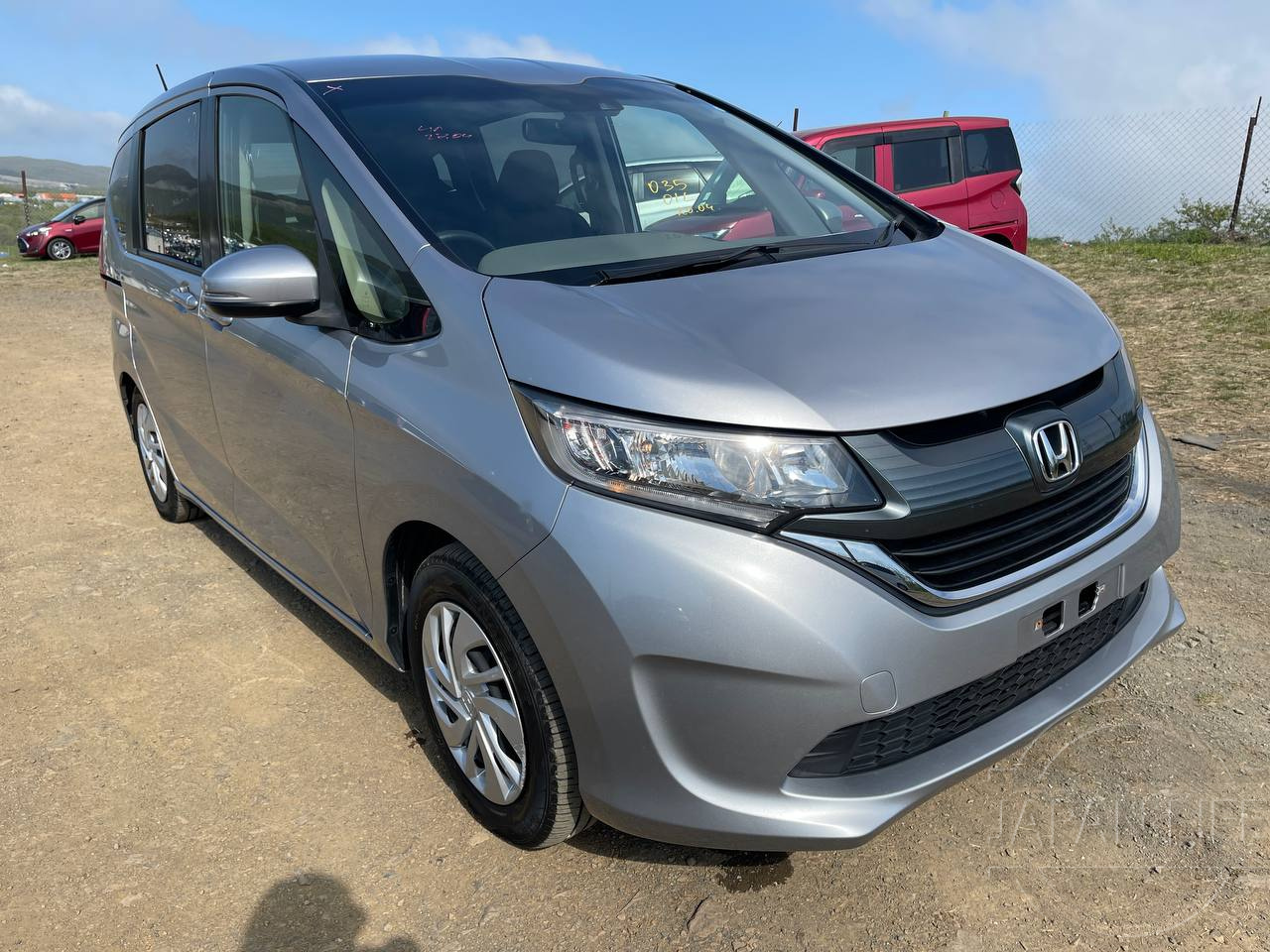 Фото Honda Freed - Japan Life 
