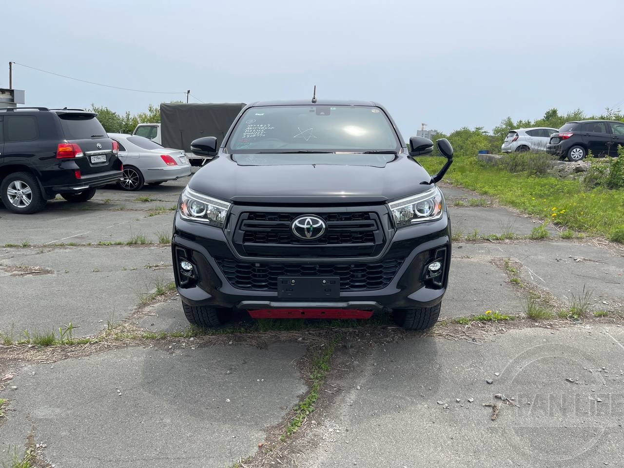 Фото Toyota Hilux - Japan Life 