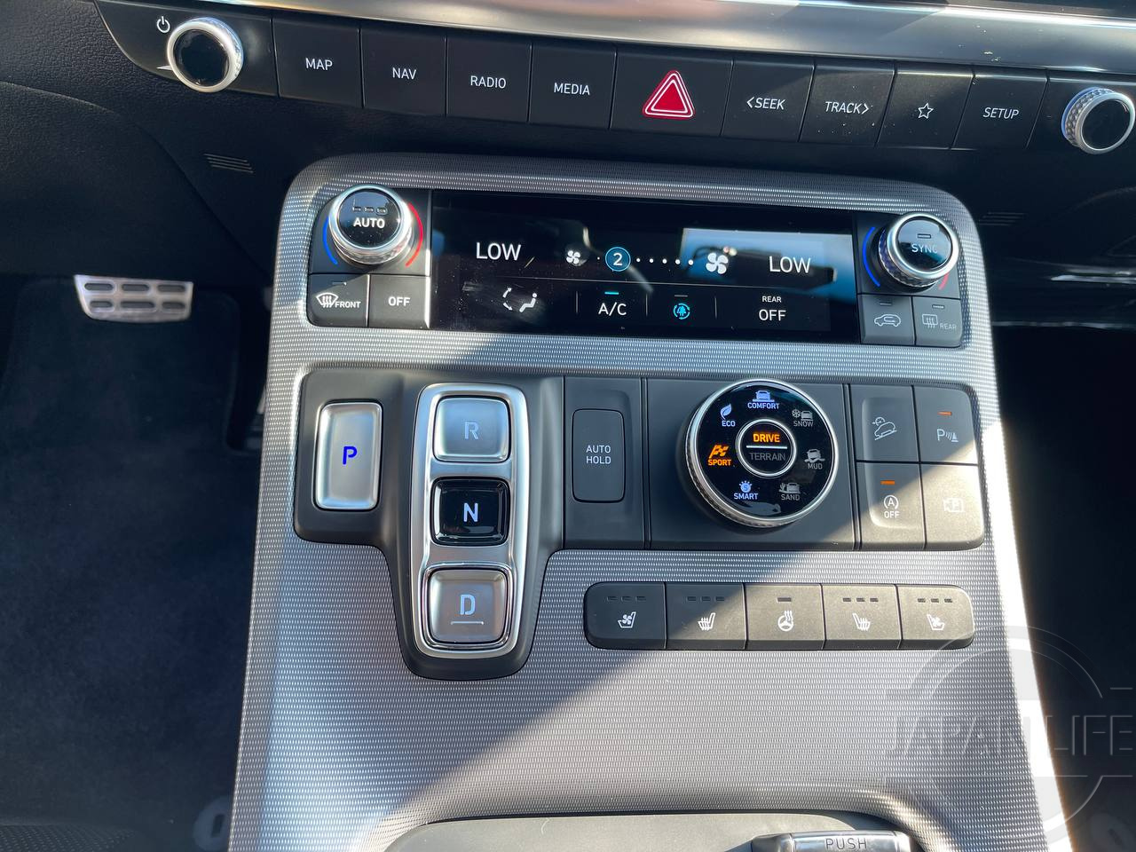 Фото Hyundai Palisade - Japan Life 