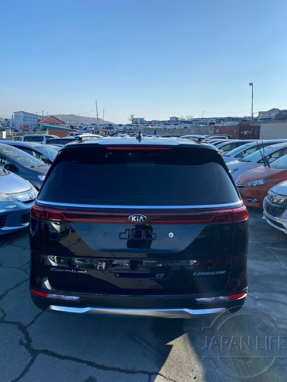 Фото Kia Carnival - Japan Life 