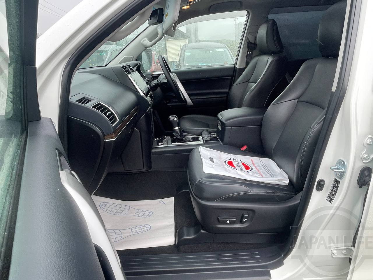 Фото Toyota Land Cruiser Prado - Japan Life 