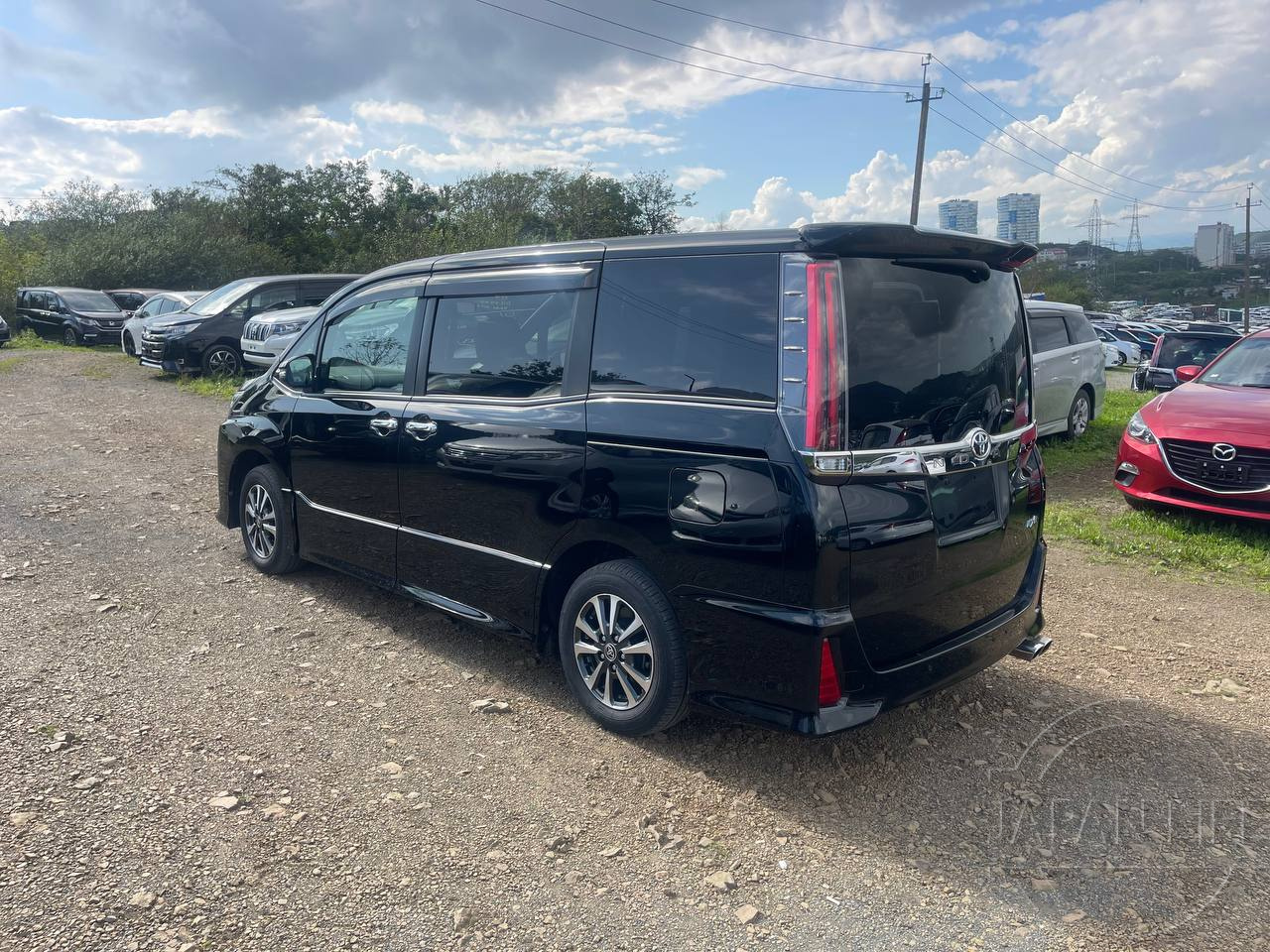 Фото Toyota Noah - Japan Life 