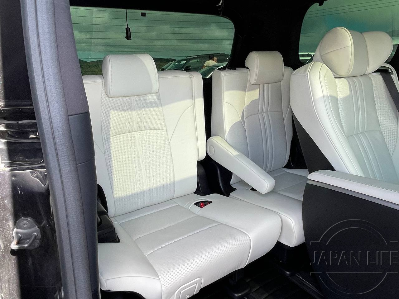 Фото Toyota Alphard - Japan Life 