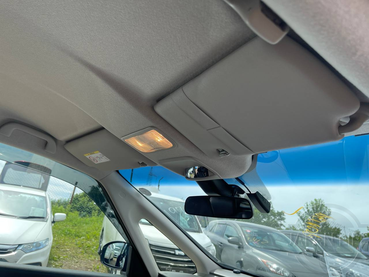 Фото Honda Freed - Japan Life 