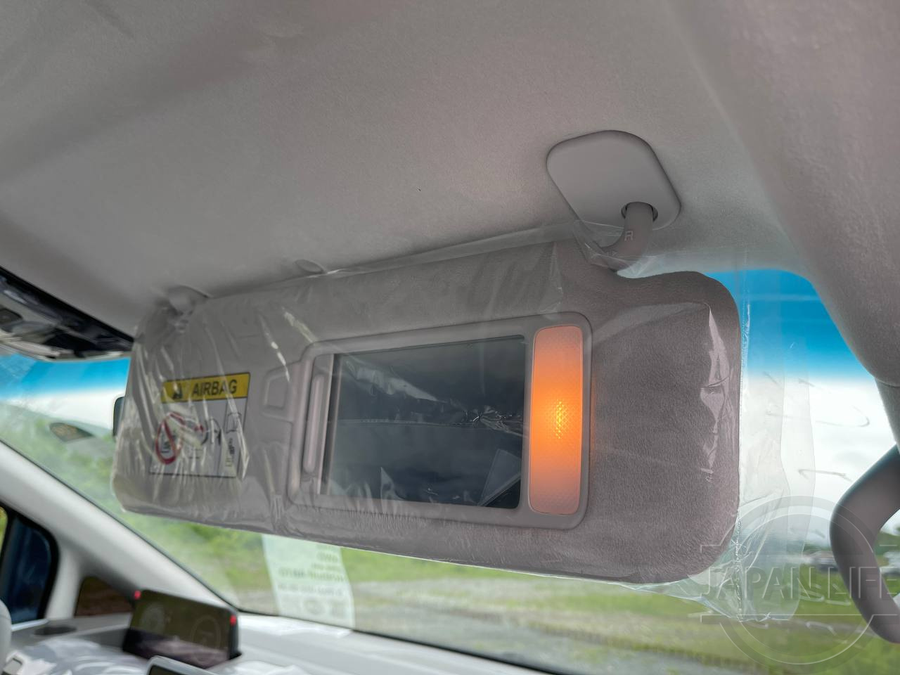 Фото Hyundai Staria - Japan Life 