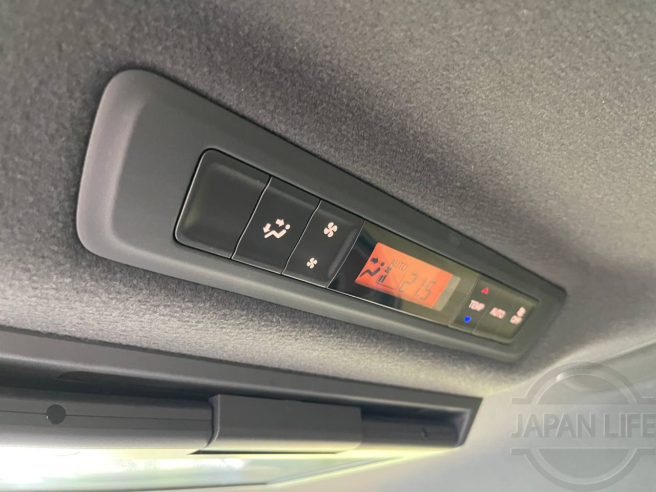 Фото Toyota Esquire - Japan Life 