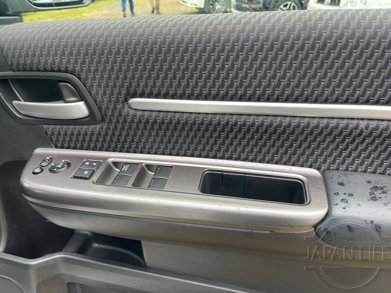 Фото Honda Stepwgn - Japan Life 