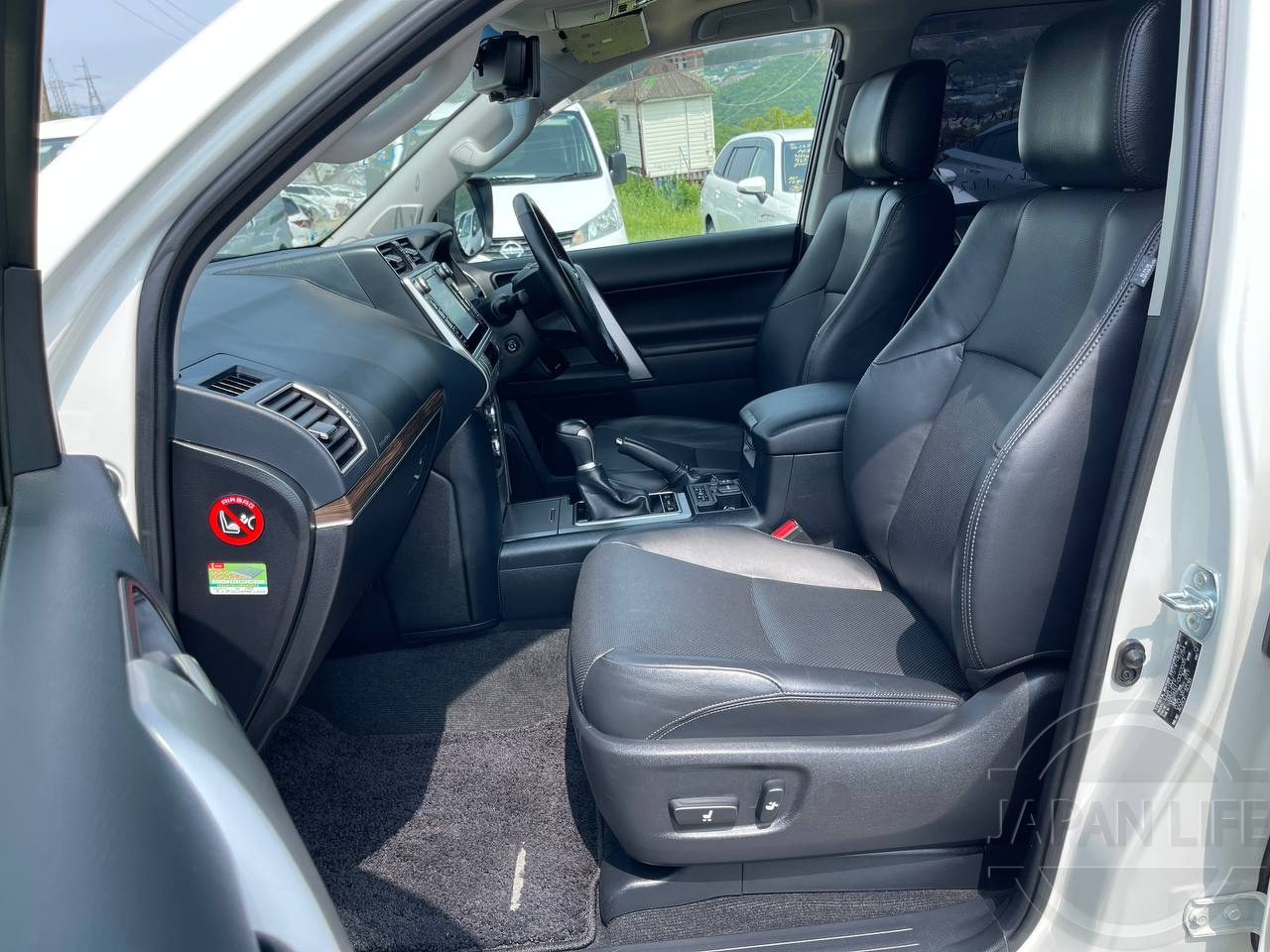 Фото Toyota Land Cruiser Prado - Japan Life 