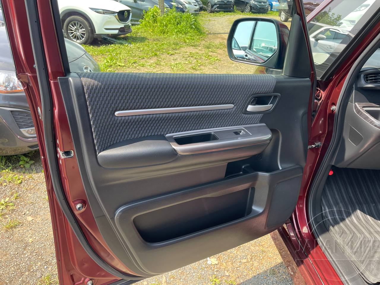 Фото Honda Stepwgn - Japan Life 