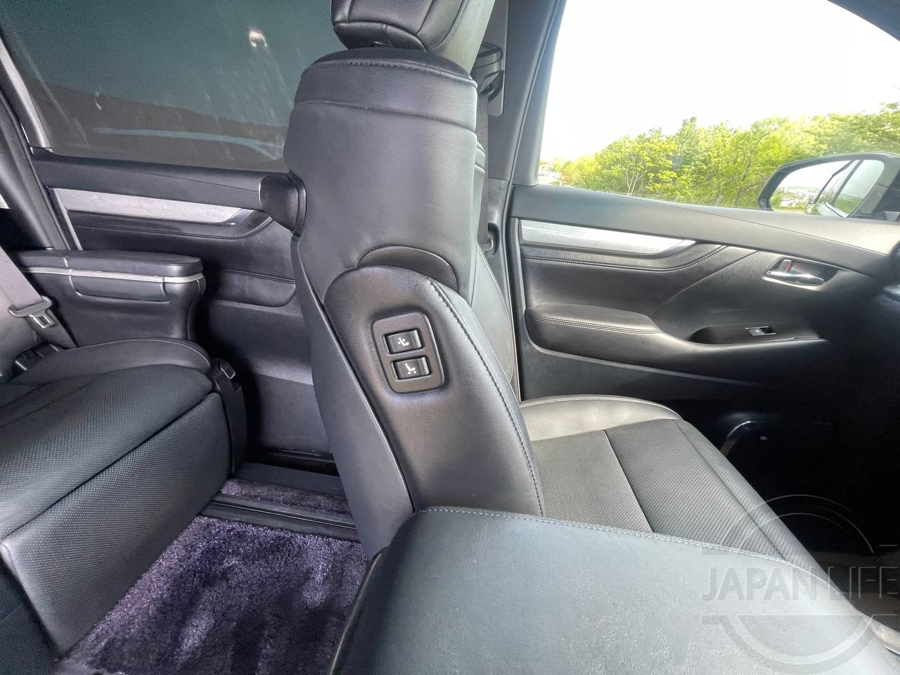 Фото Toyota Alphard - Japan Life 