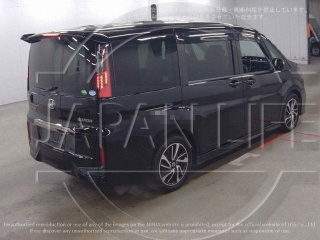 Фото Honda Stepwgn - Japan Life 