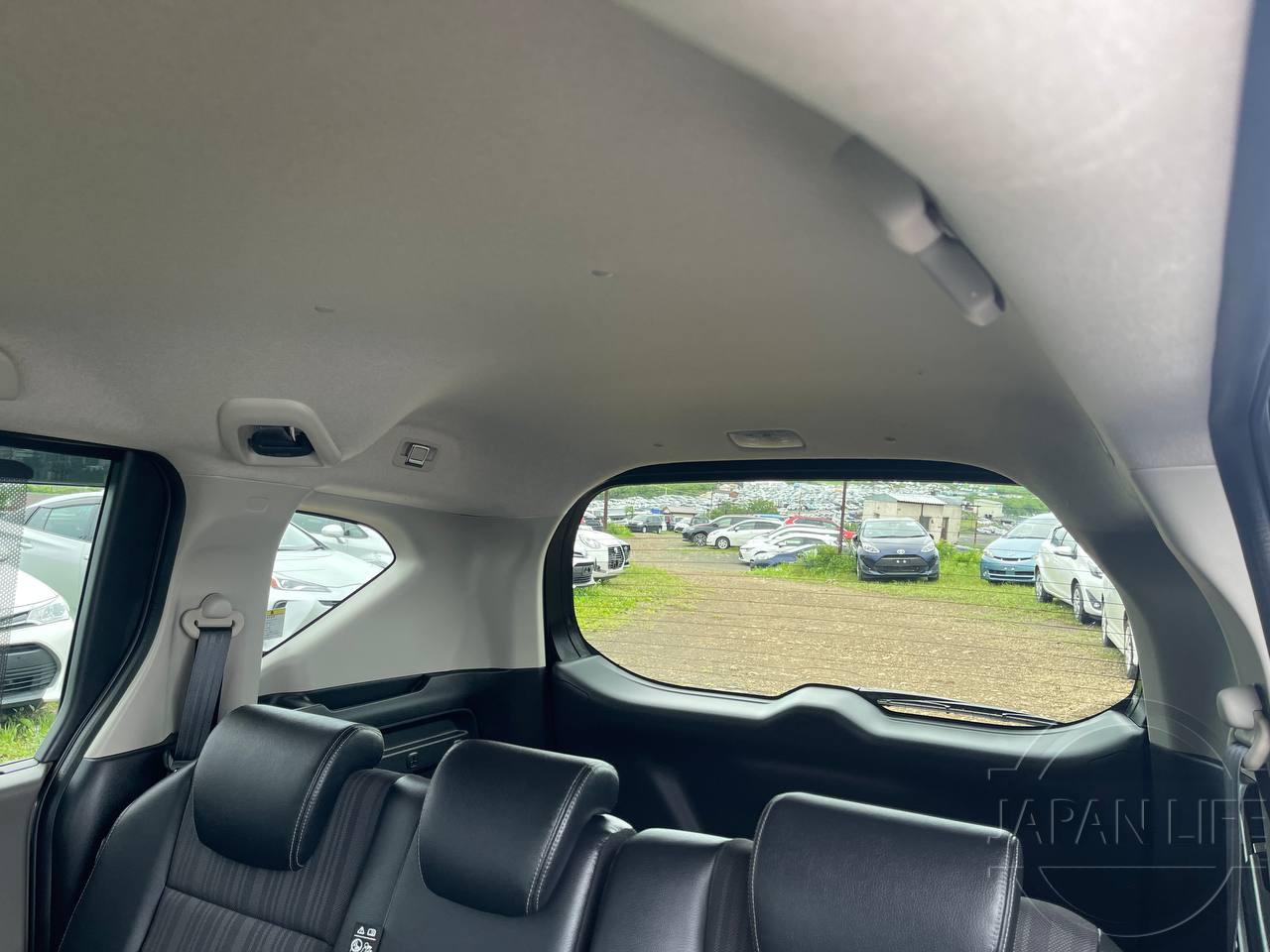 Фото Honda Freed - Japan Life 