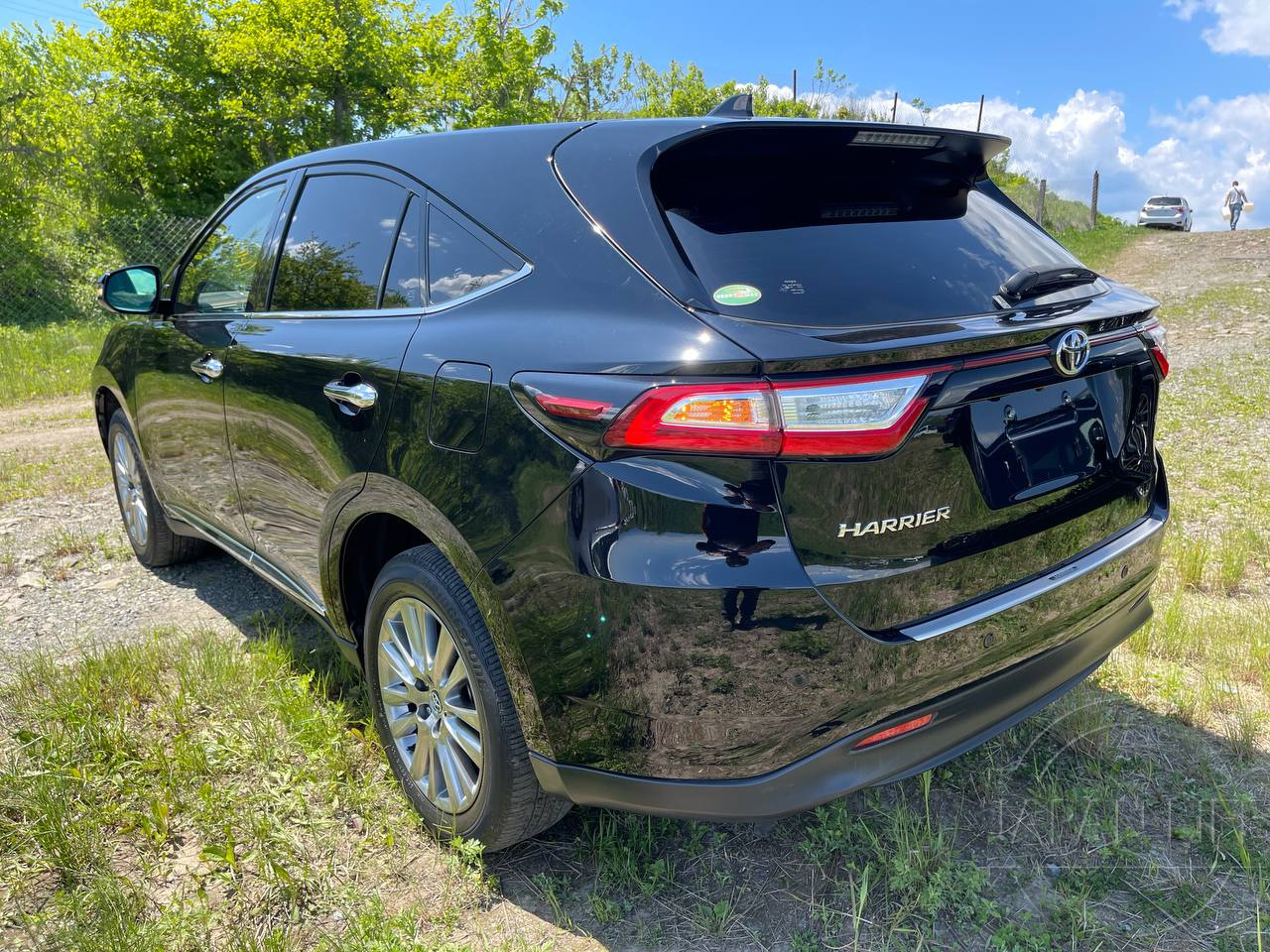 Фото Toyota Harrier - Japan Life 