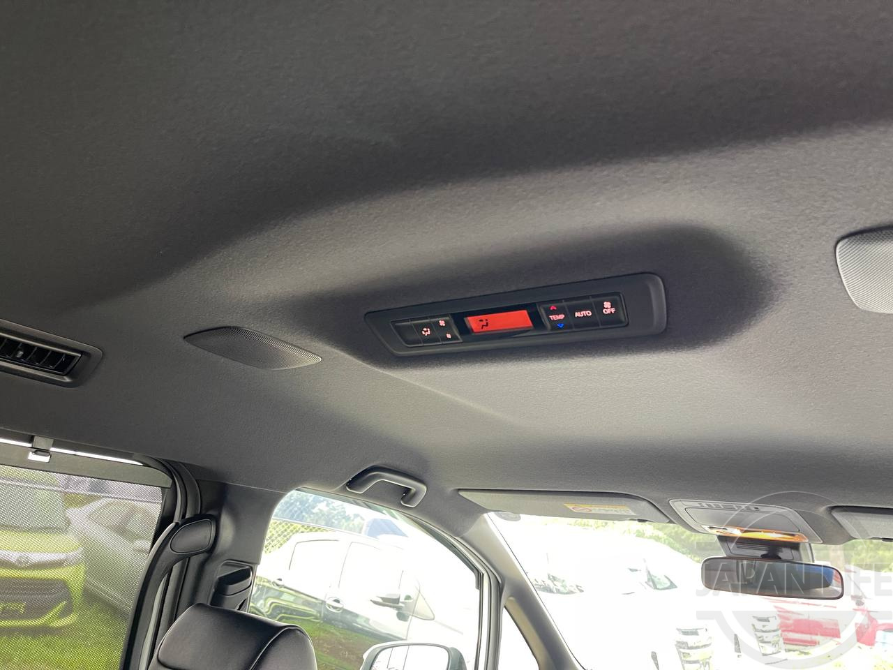 Фото Toyota Noah - Japan Life 