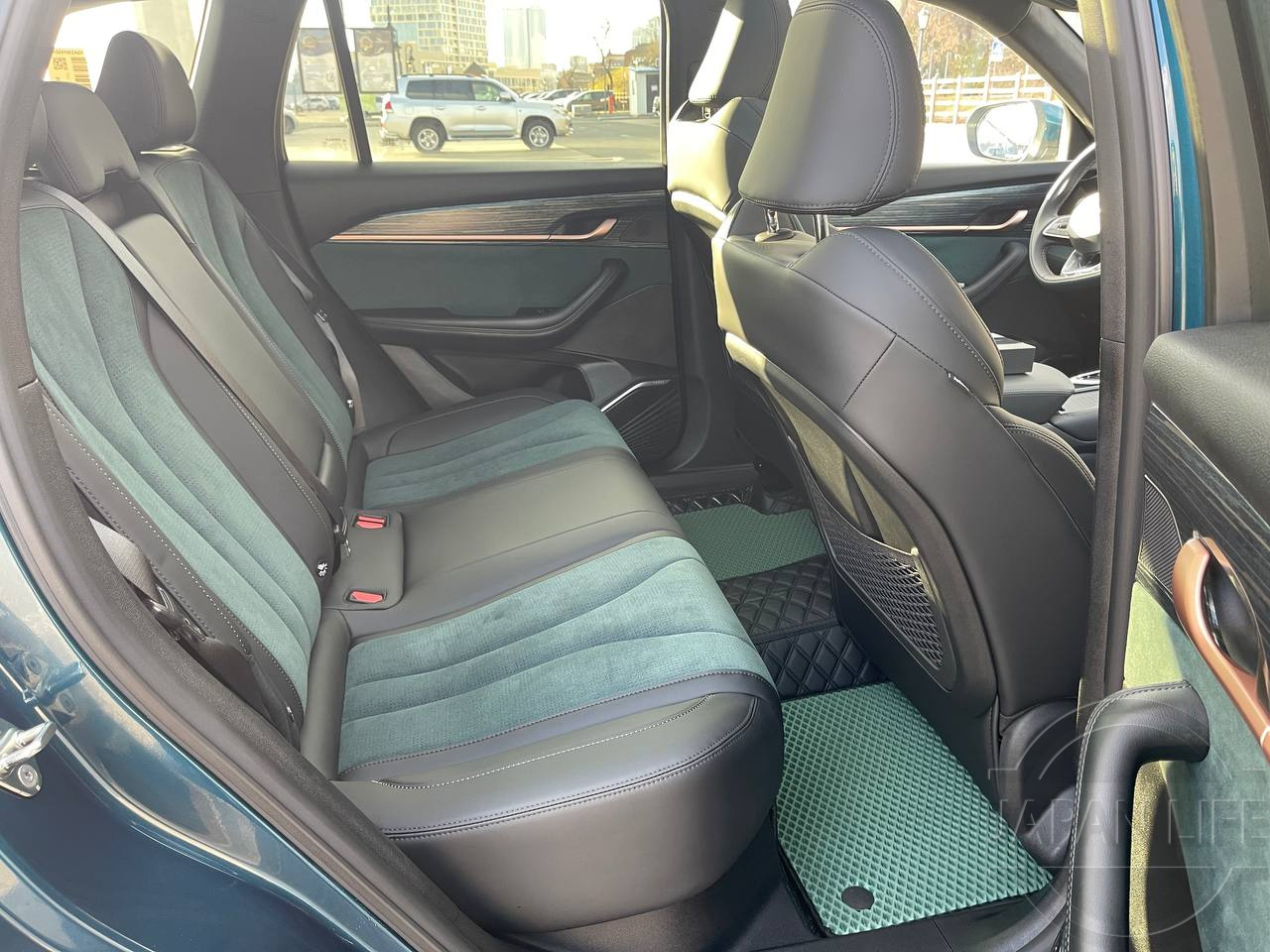 Фото Geely Monjaro - Japan Life 