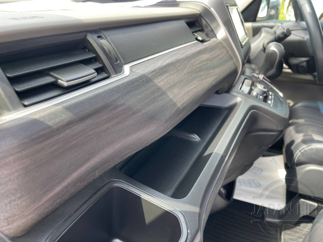 Фото Honda Freed - Japan Life 