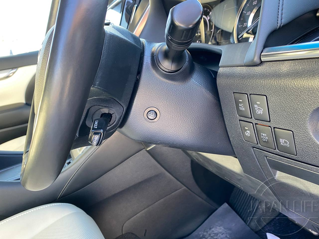 Фото Toyota Alphard - Japan Life 