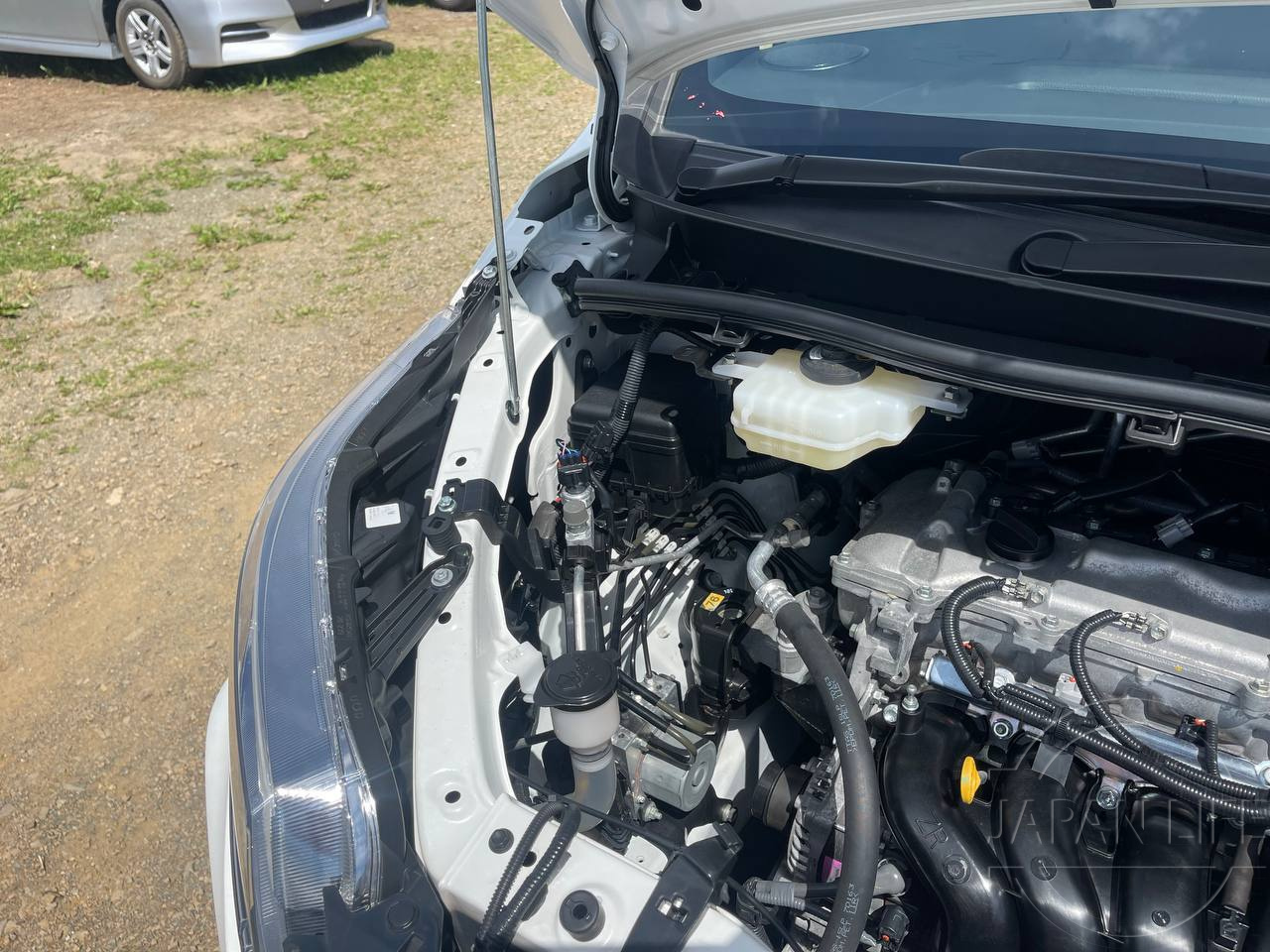 Фото Toyota Noah - Japan Life 