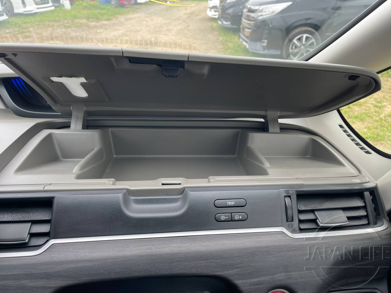 Фото Honda Freed - Japan Life 