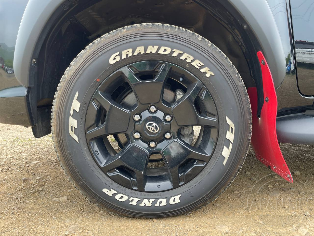 Фото Toyota Hilux - Japan Life 