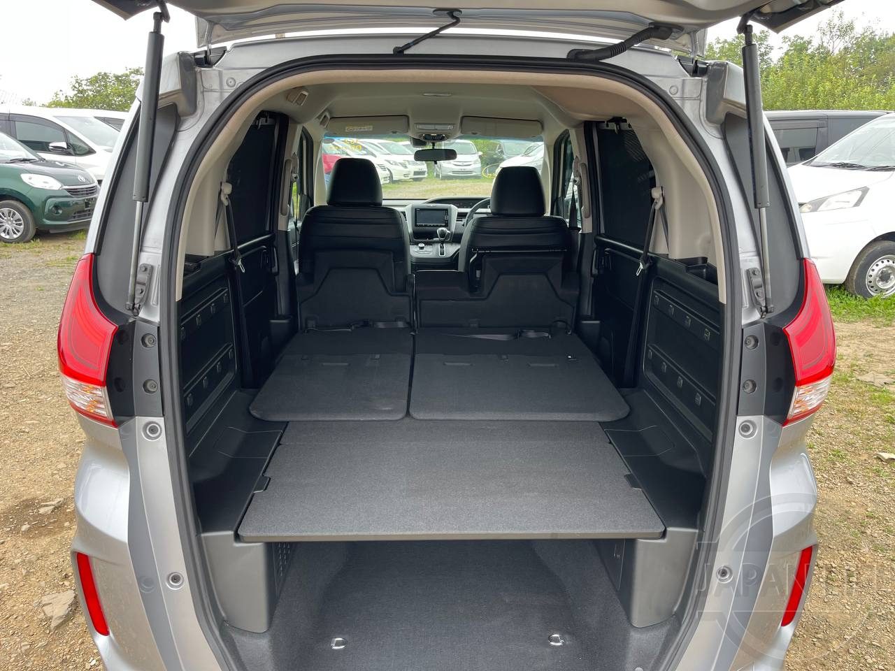 Фото Honda Freed - Japan Life 