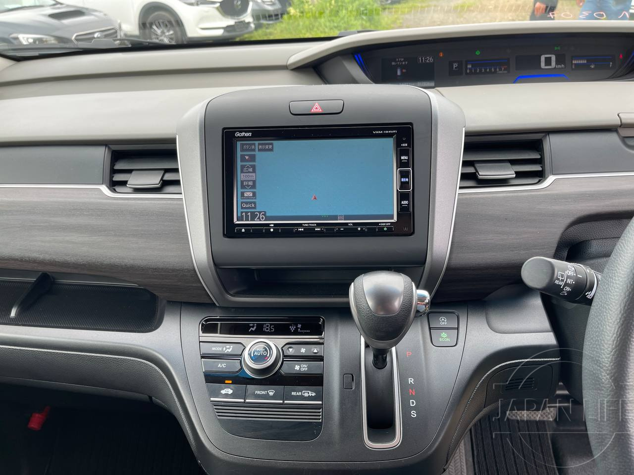 Фото Honda Freed - Japan Life 