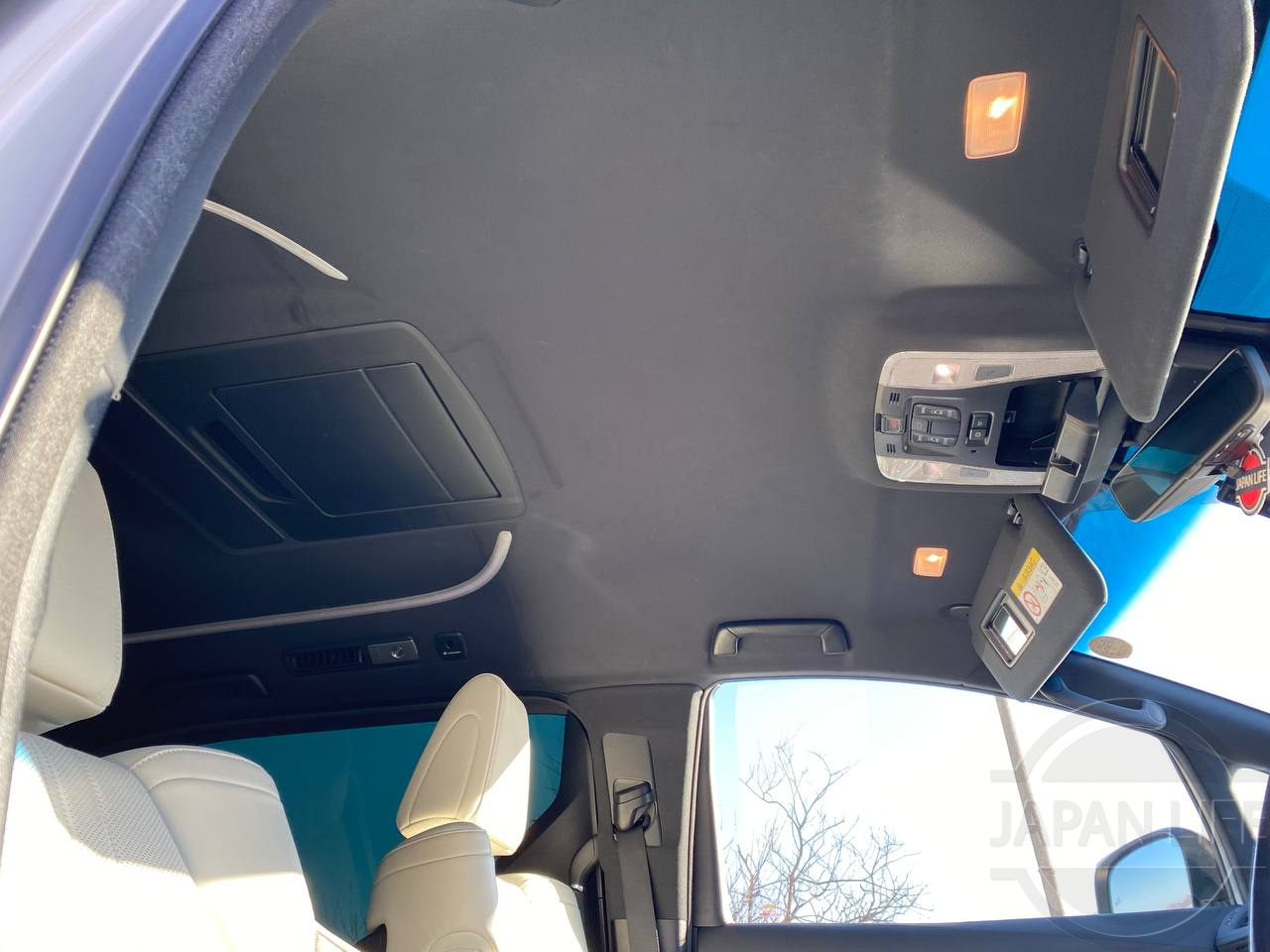 Фото Toyota Alphard - Japan Life 