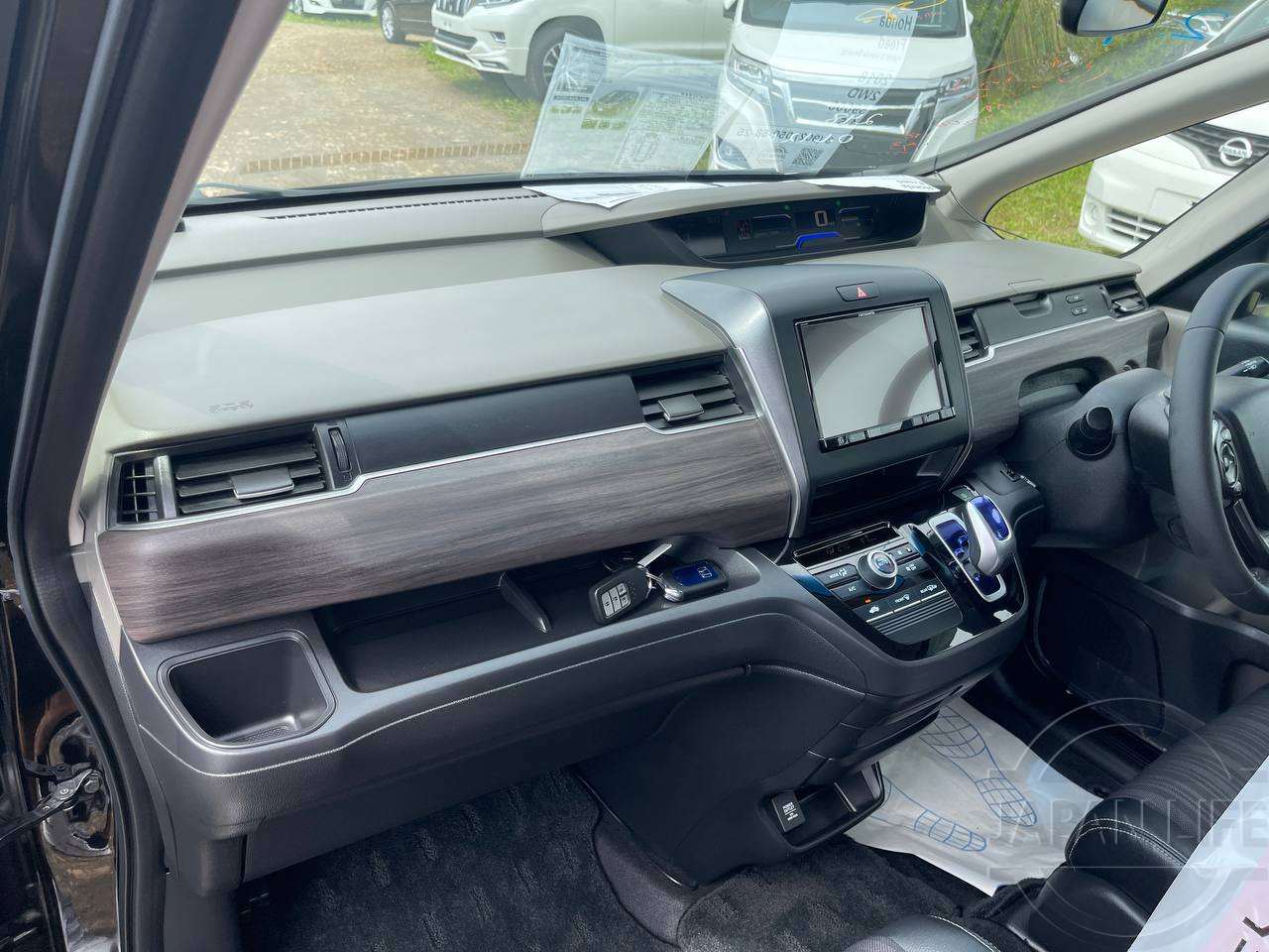 Фото Honda Freed - Japan Life 