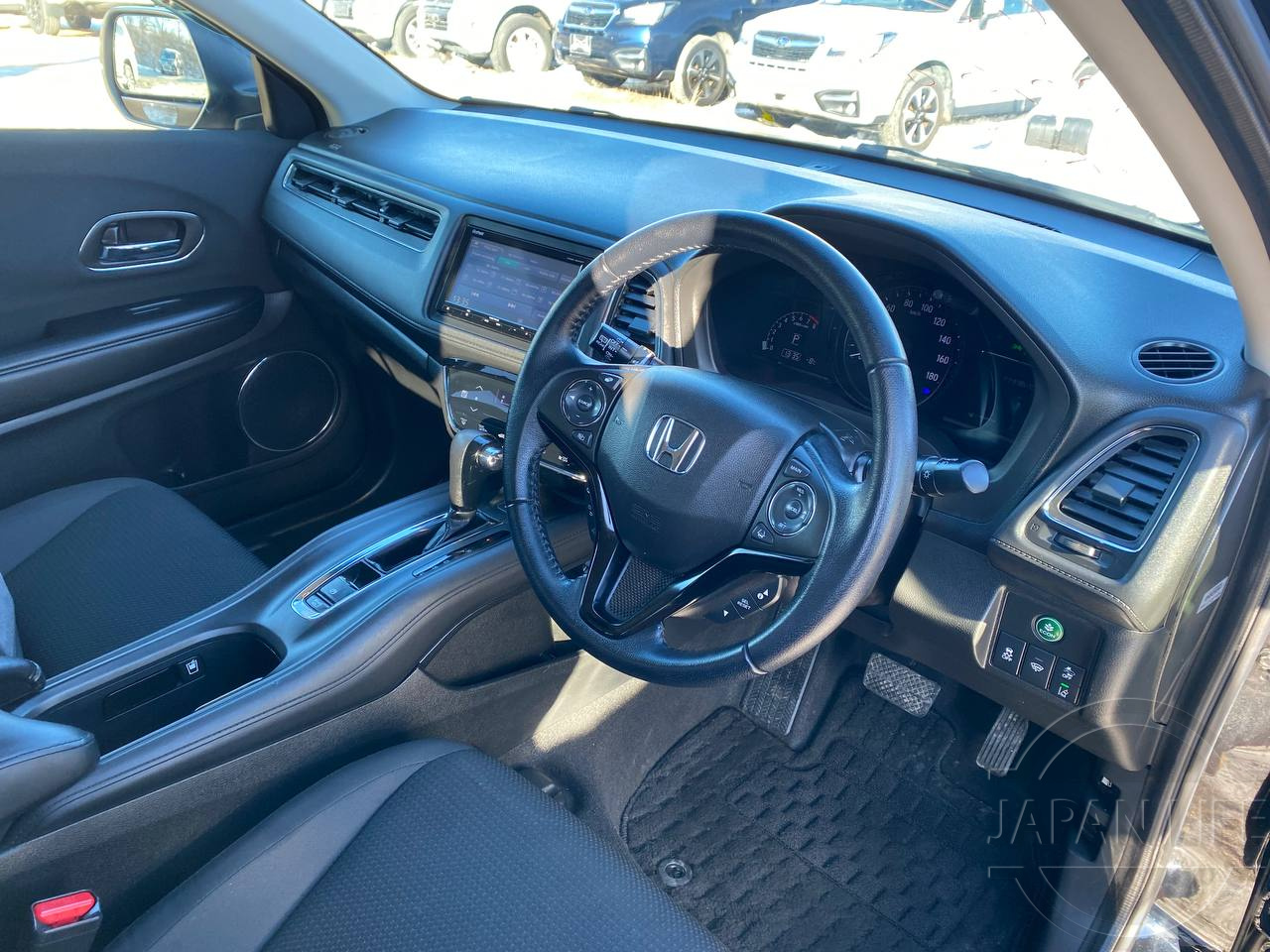 Фото Honda Vezel - Japan Life 