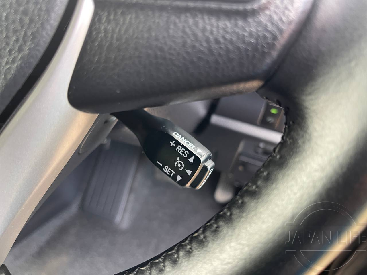 Фото Toyota Voxy - Japan Life 