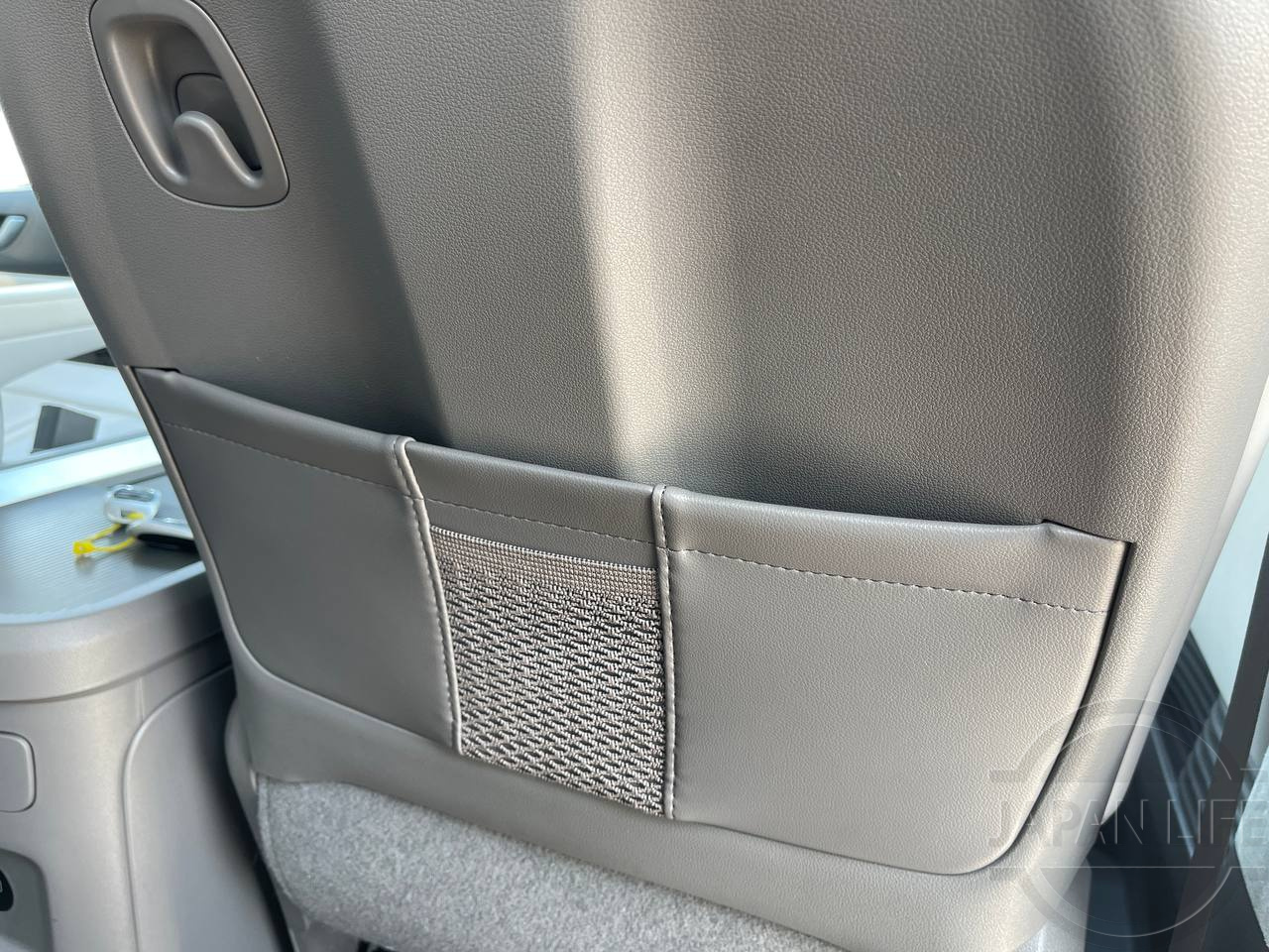 Фото Hyundai Staria - Japan Life 