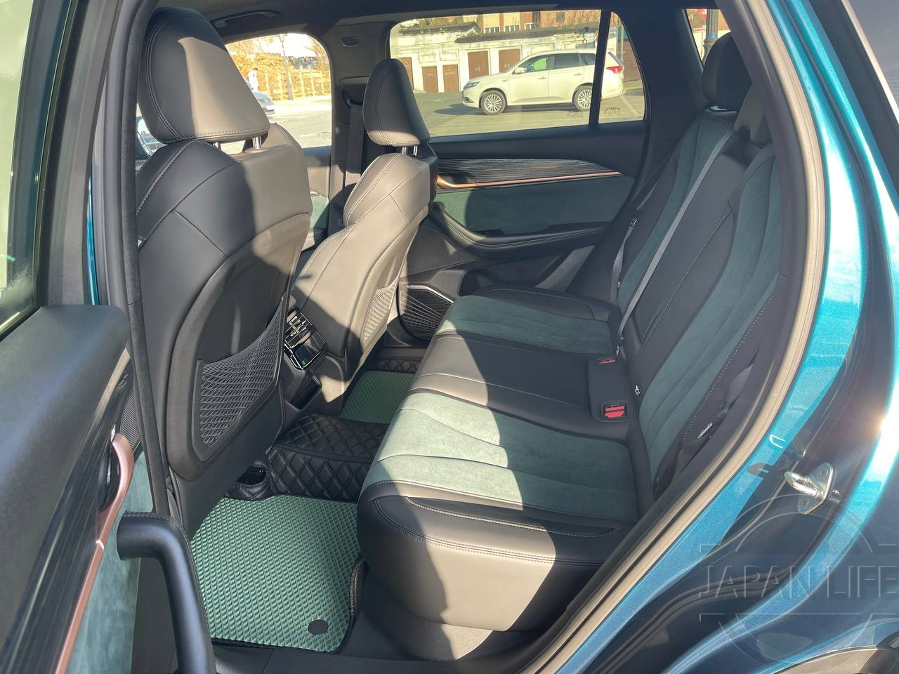 Фото Geely Monjaro - Japan Life 