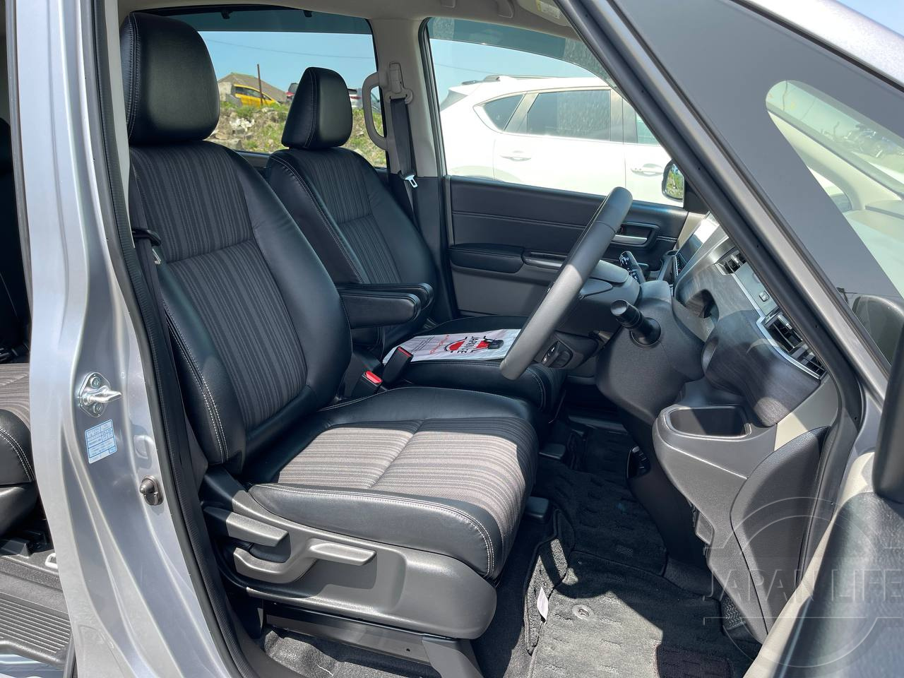 Фото Honda Freed+ - Japan Life 