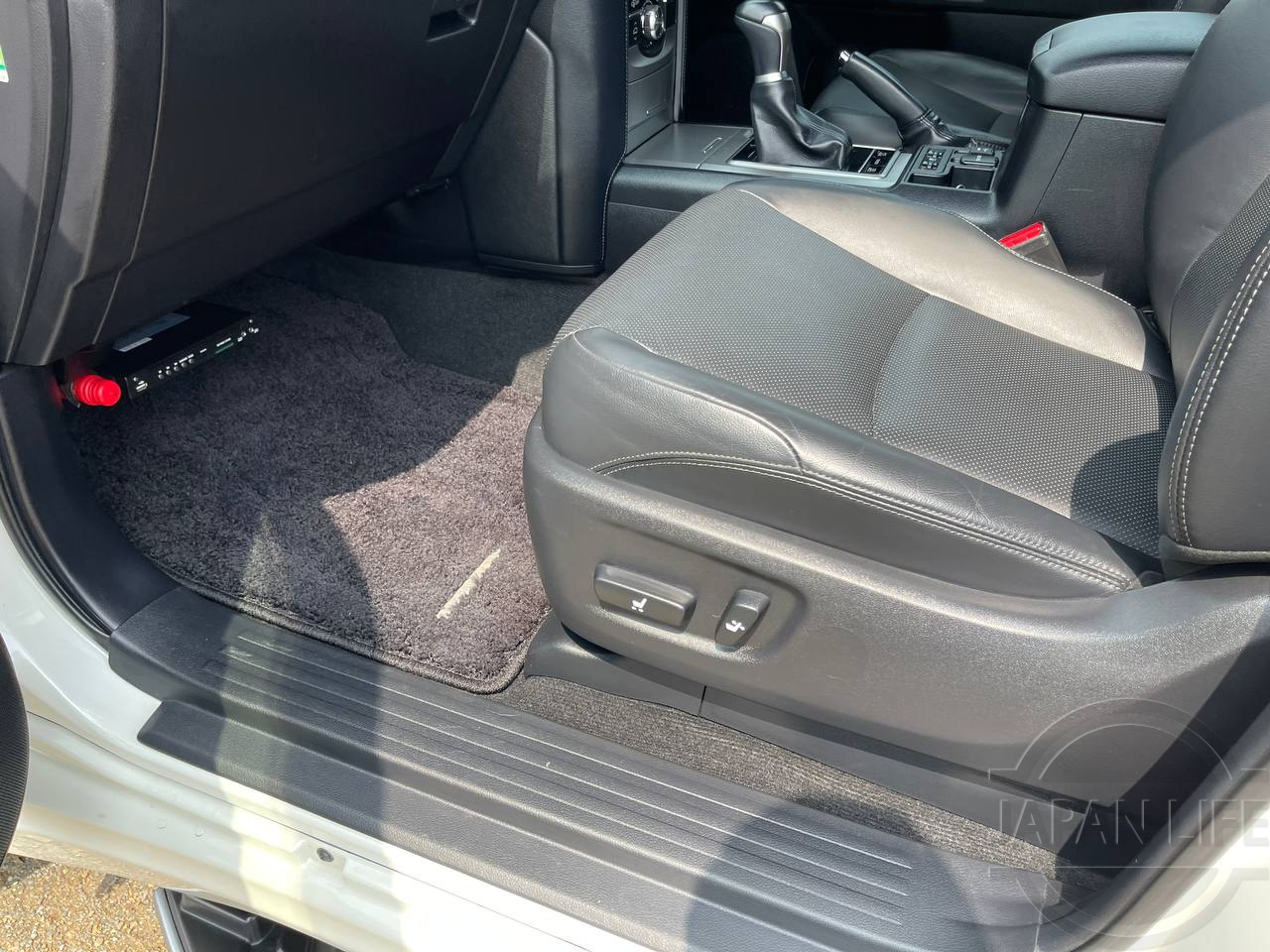 Фото Toyota Land Cruiser Prado - Japan Life 