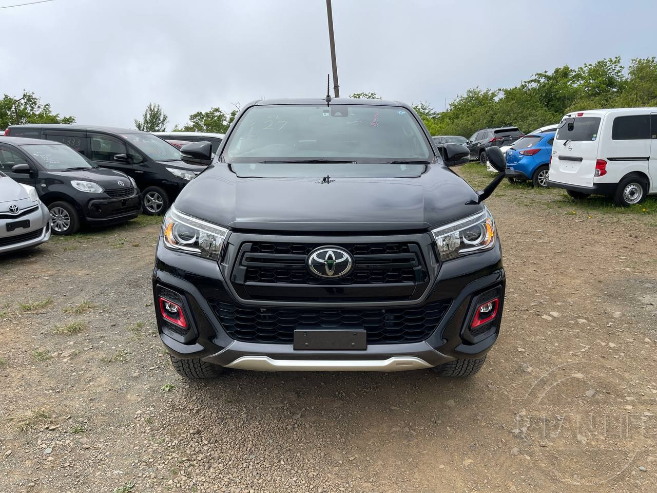 Фото Toyota Hilux - Japan Life 