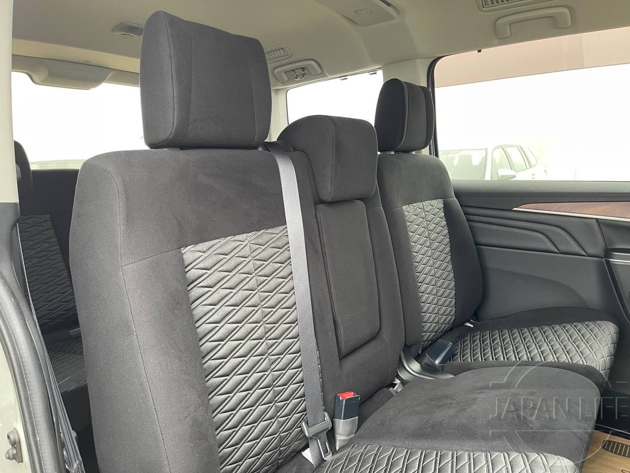 Фото Mitsubishi Delica D:5 - Japan Life 