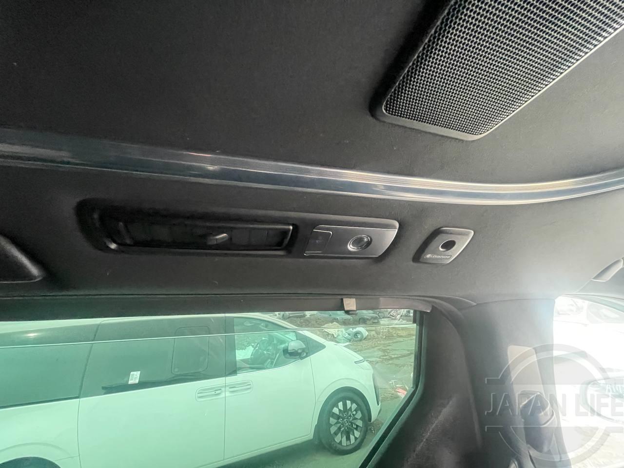 Фото Toyota Alphard - Japan Life 