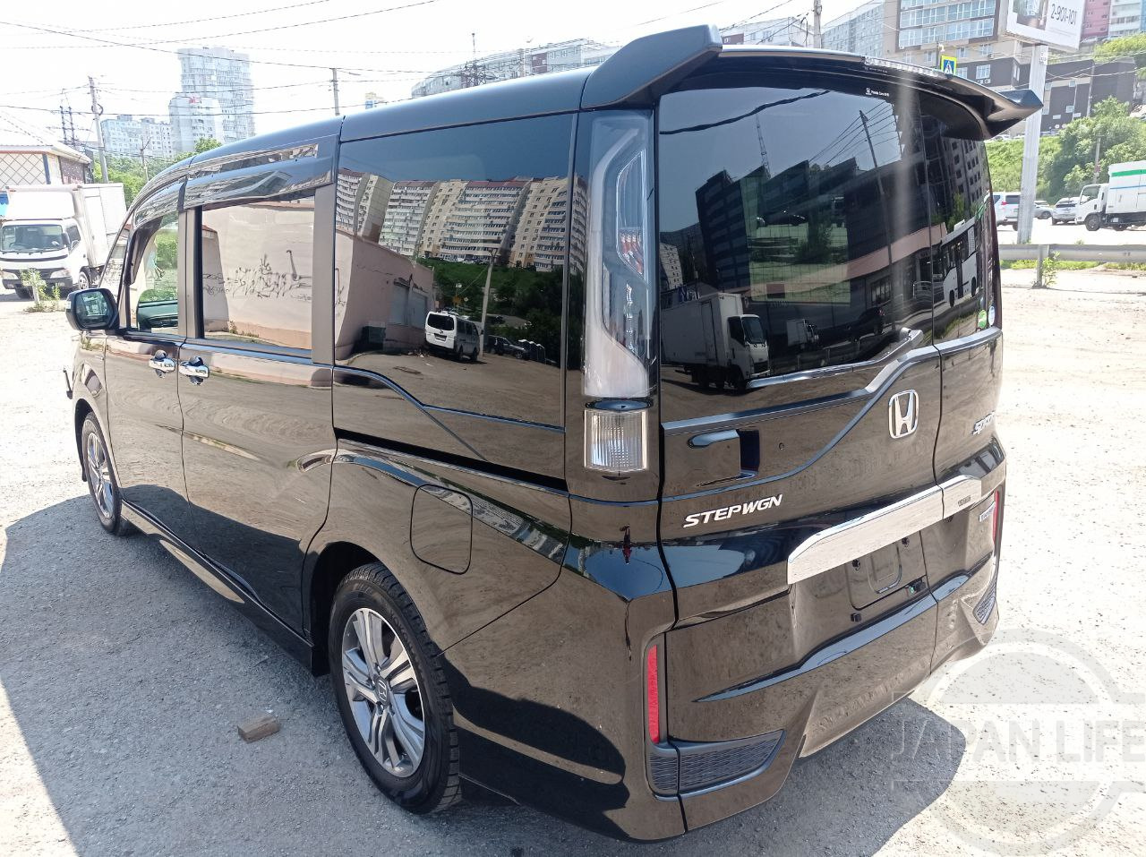 Фото Honda Stepwgn - Japan Life 