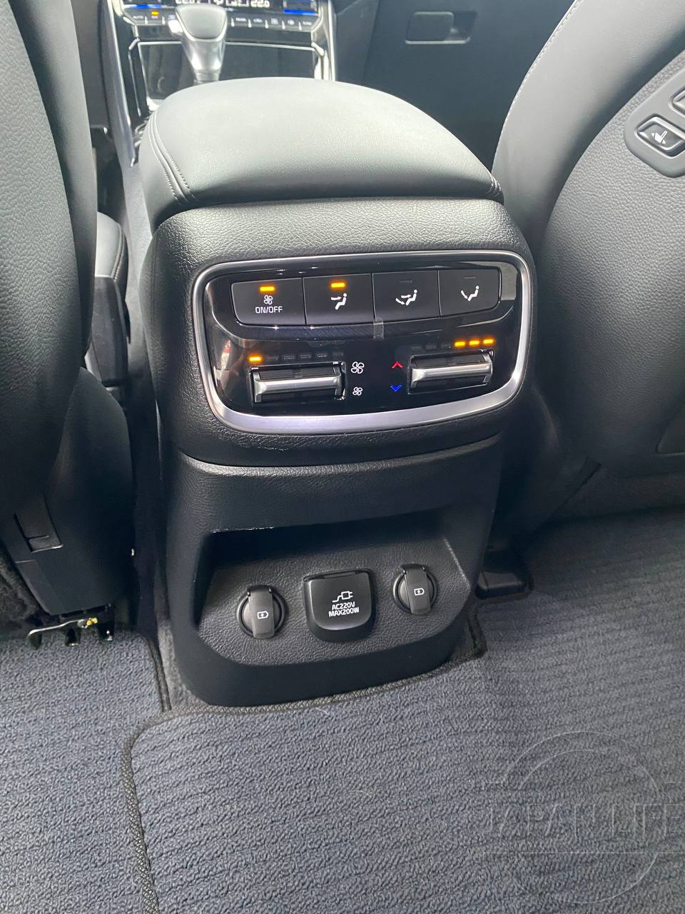 Фото Kia Mohave - Japan Life 