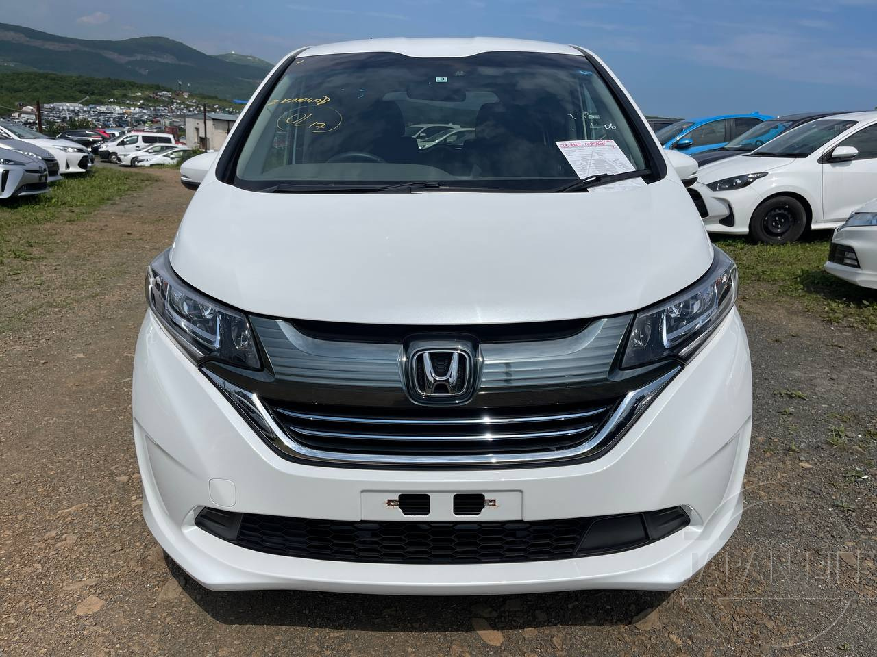 Фото Honda Freed - Japan Life 