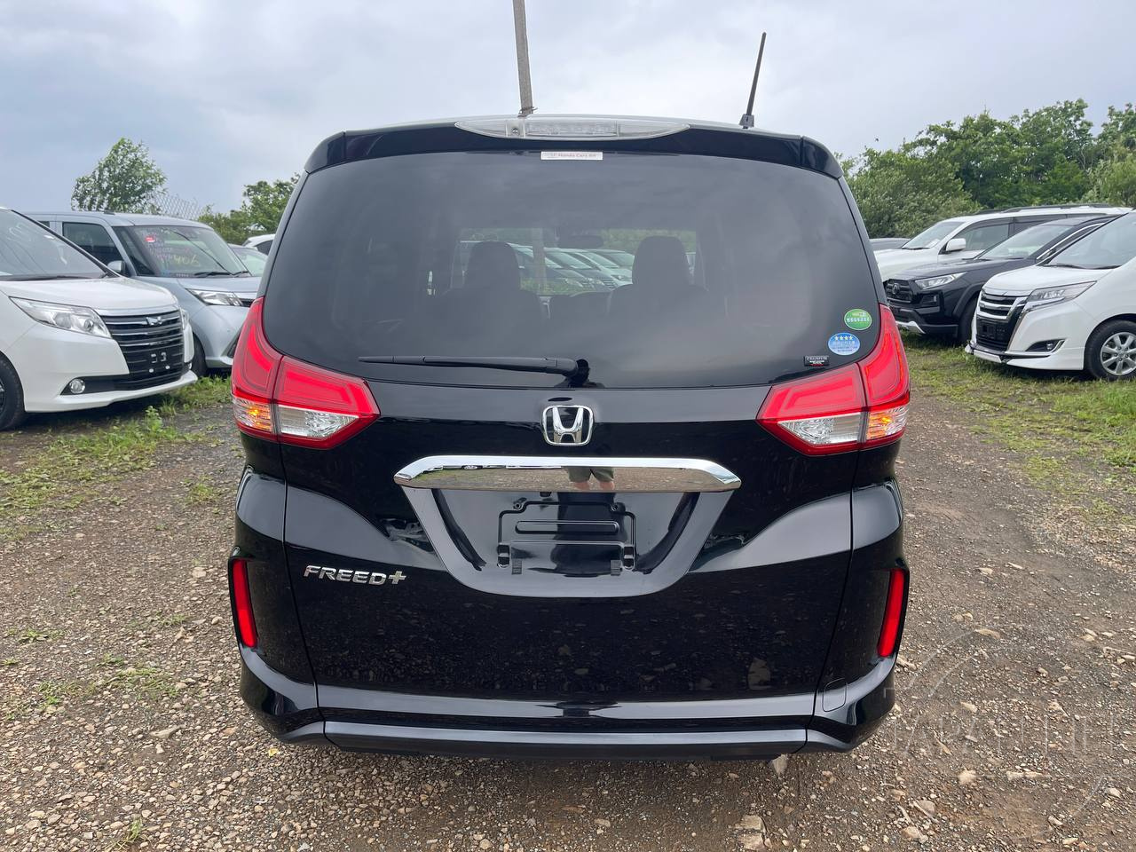 Фото Honda Freed - Japan Life 